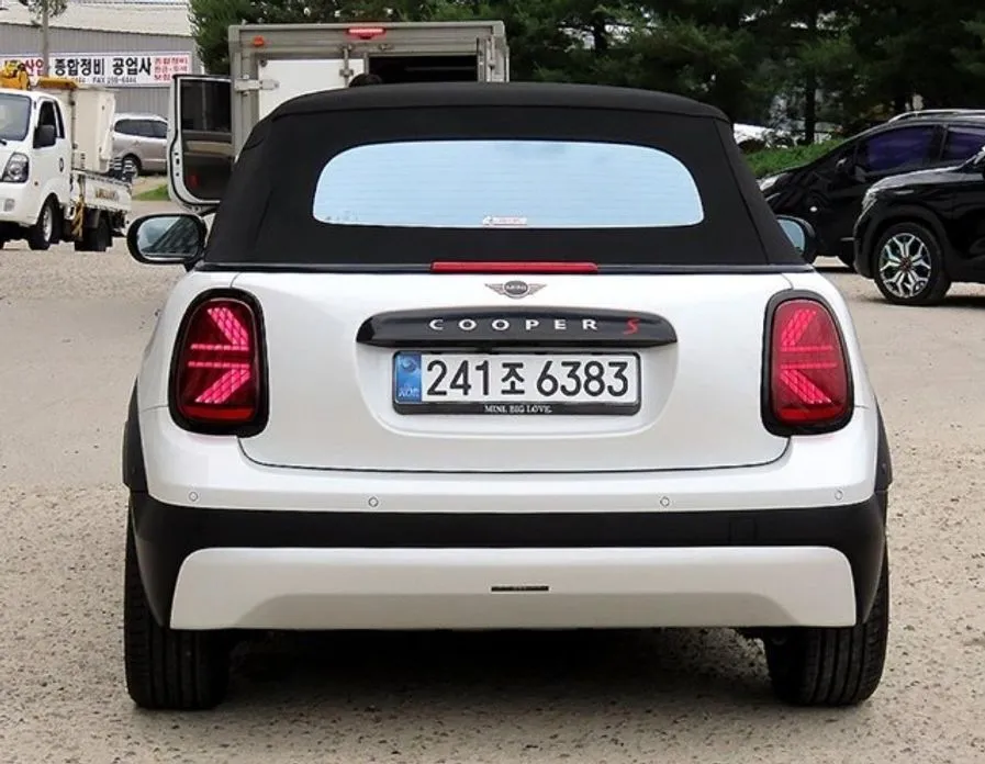 Mini Cooper Convertible 2026 из KR, фото 6