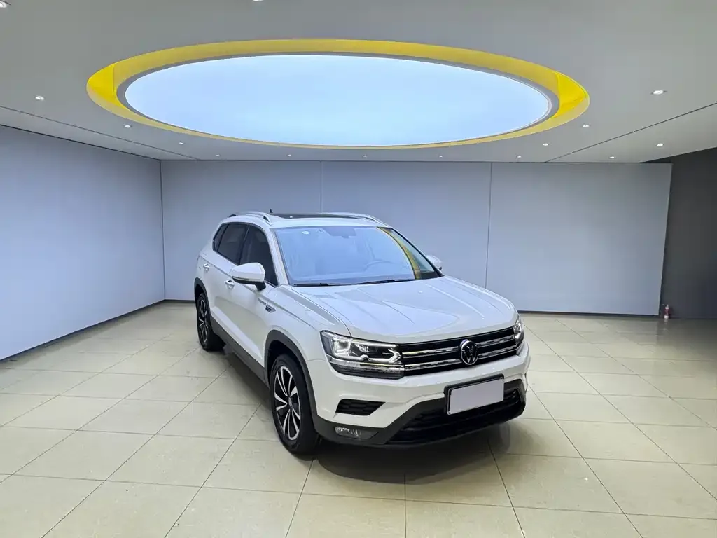 Volkswagen Tharu — фото 2
