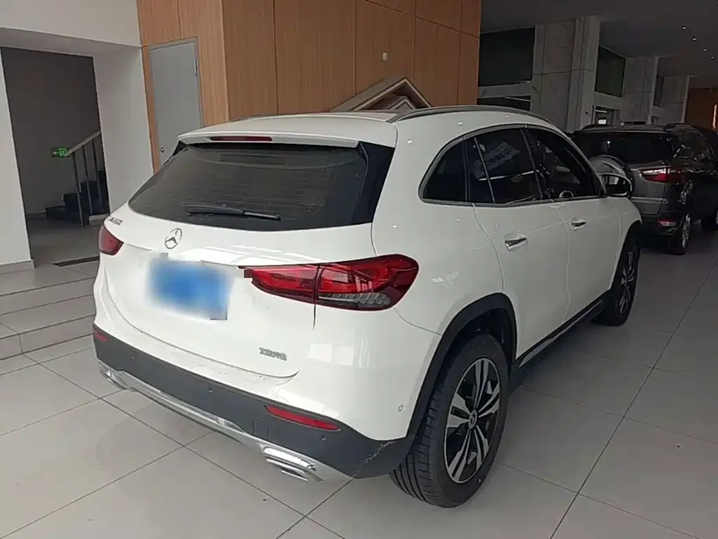 Mercedes-Benz GLA — фото 3