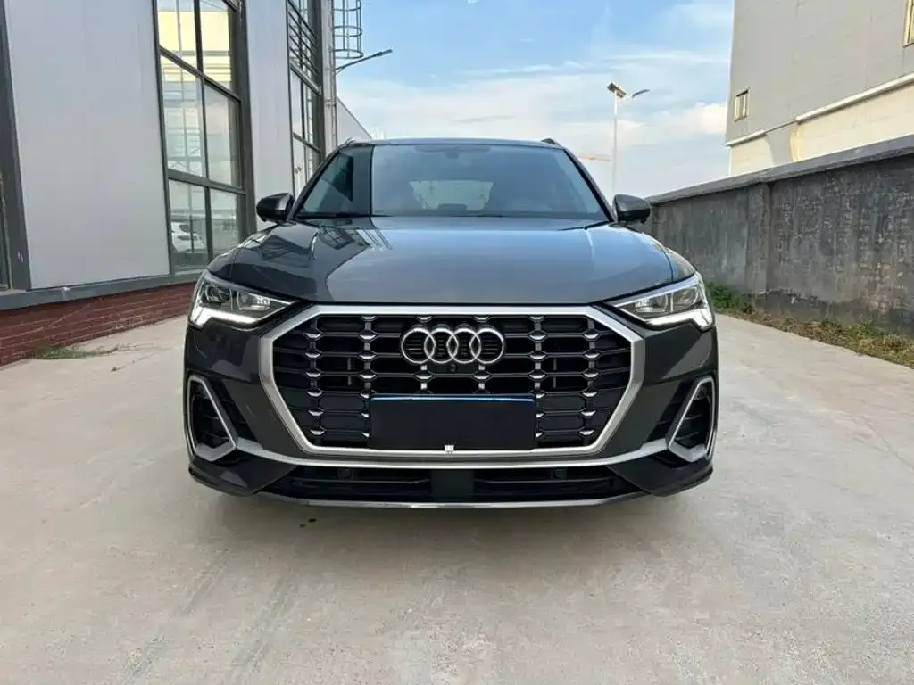 Audi Q3 — фото 5