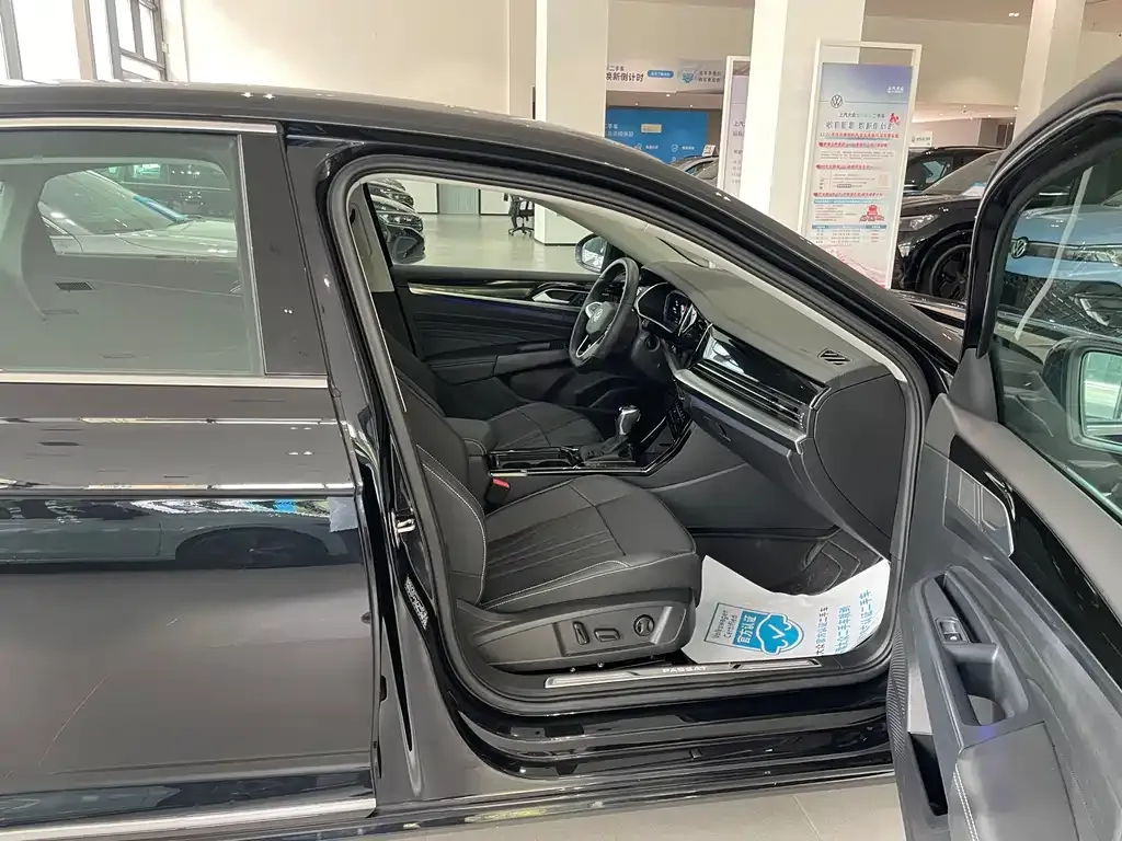 Volkswagen Passat — фото 9