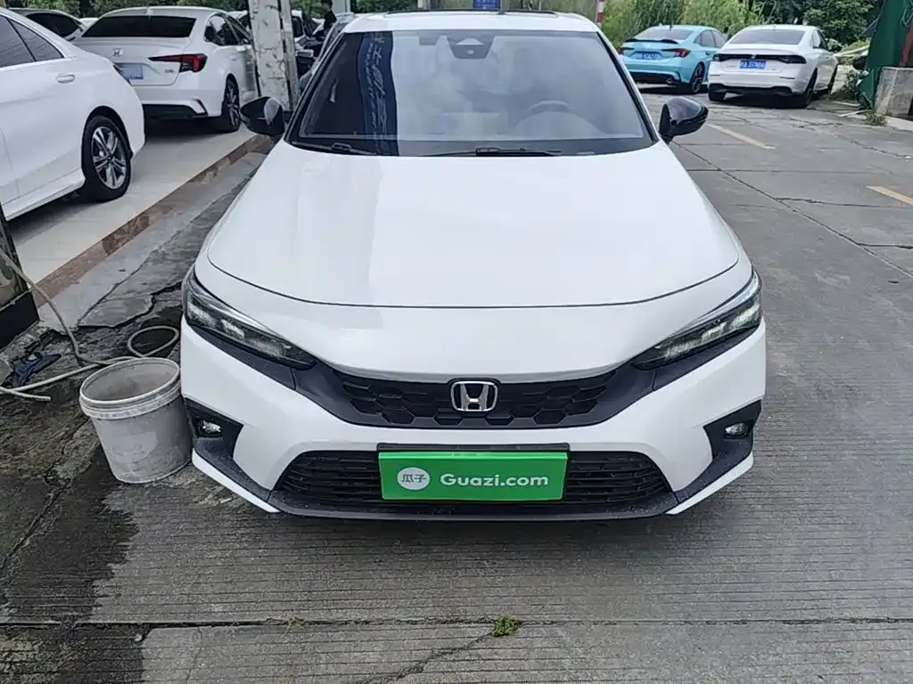 Honda Civic — фото 8