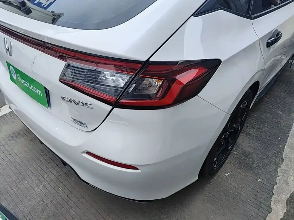Honda Civic — фото 4