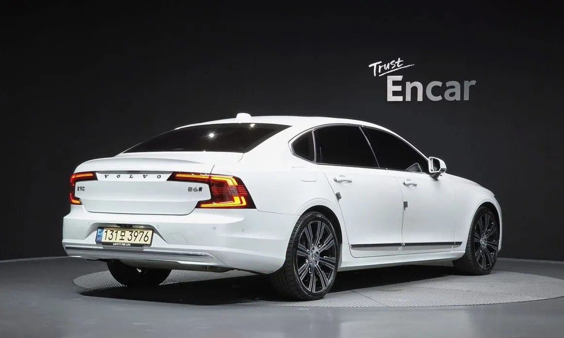 Volvo S90 2023 из KR, фото 6