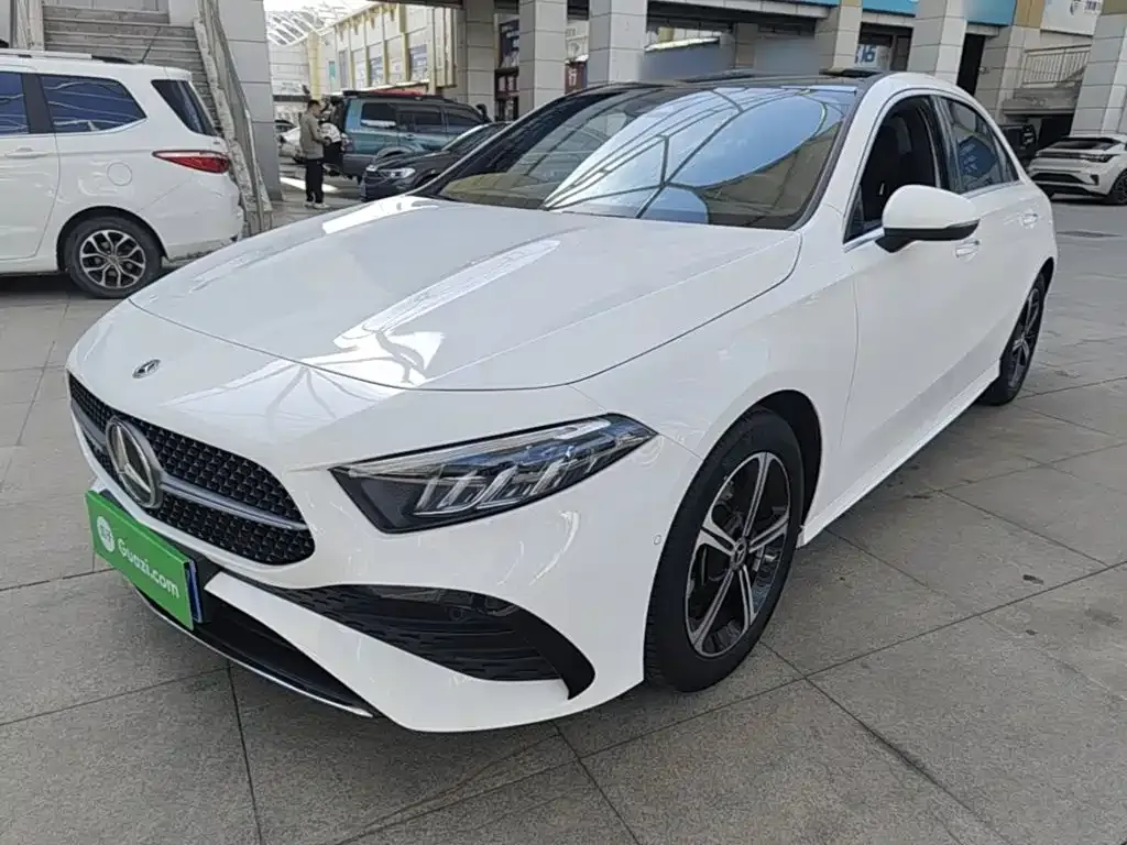 Mercedes-Benz A-Class — фото 10