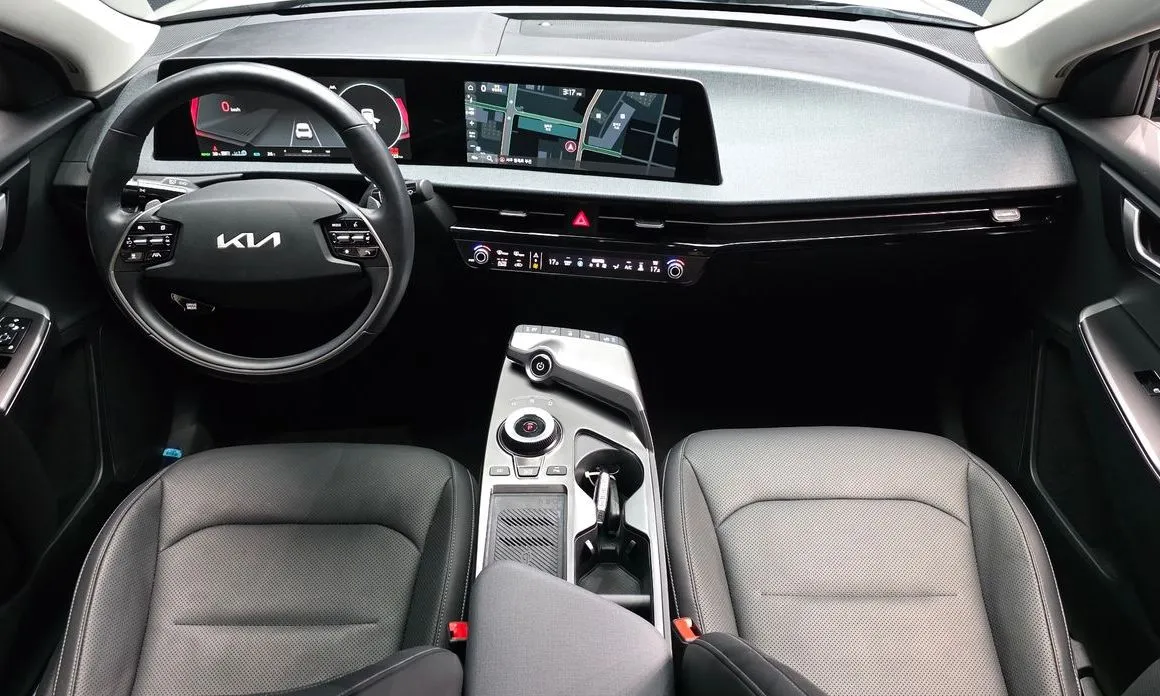 Kia EV6 2023 из KR, фото 6