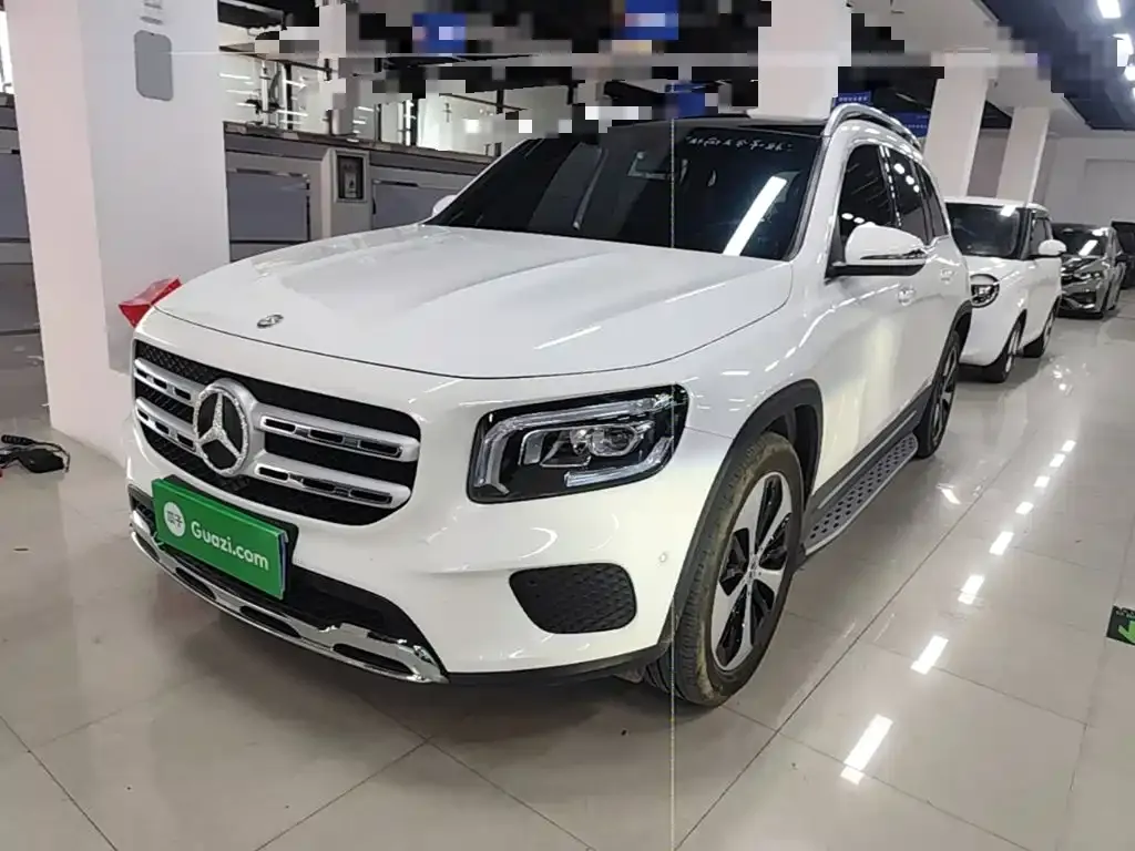 Mercedes-Benz GLB — фото 8