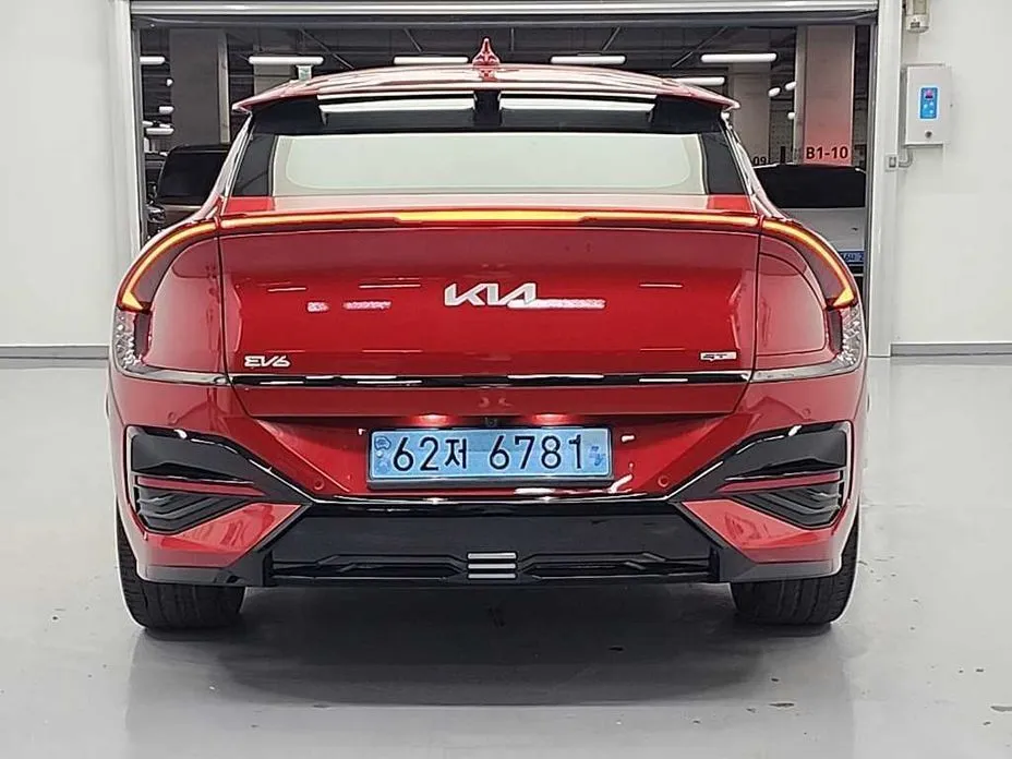 Kia EV6 — фото 5