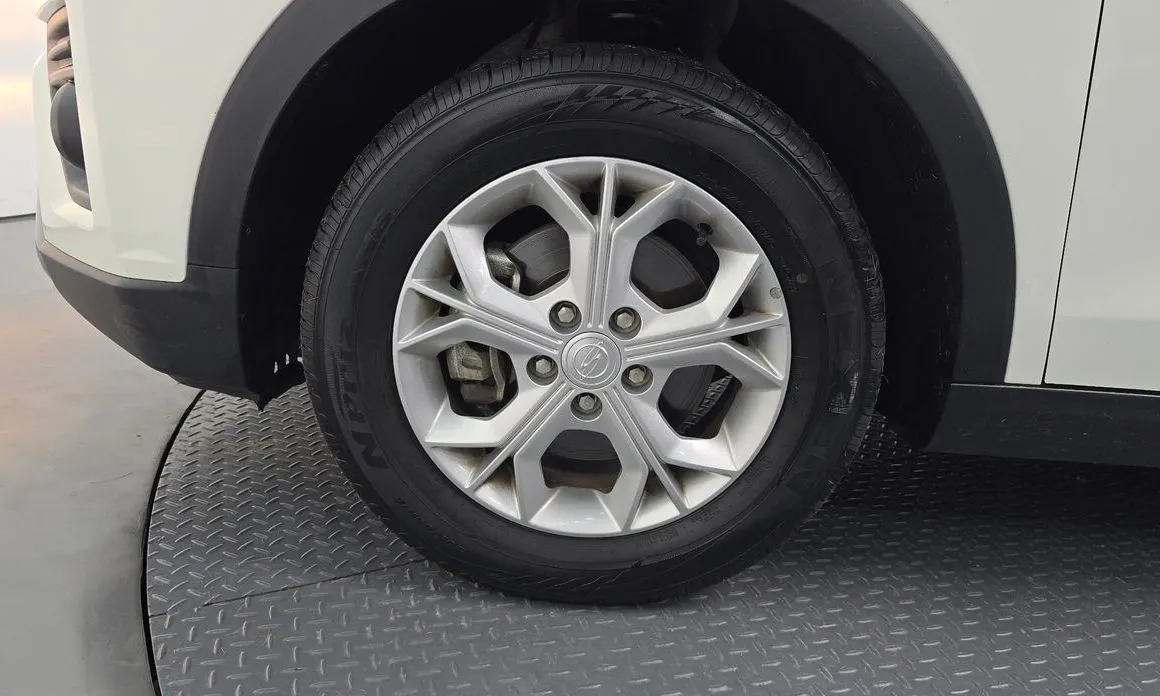 KG Mobility (Ssangyong) TIBOLI 2023 из KR, фото 9