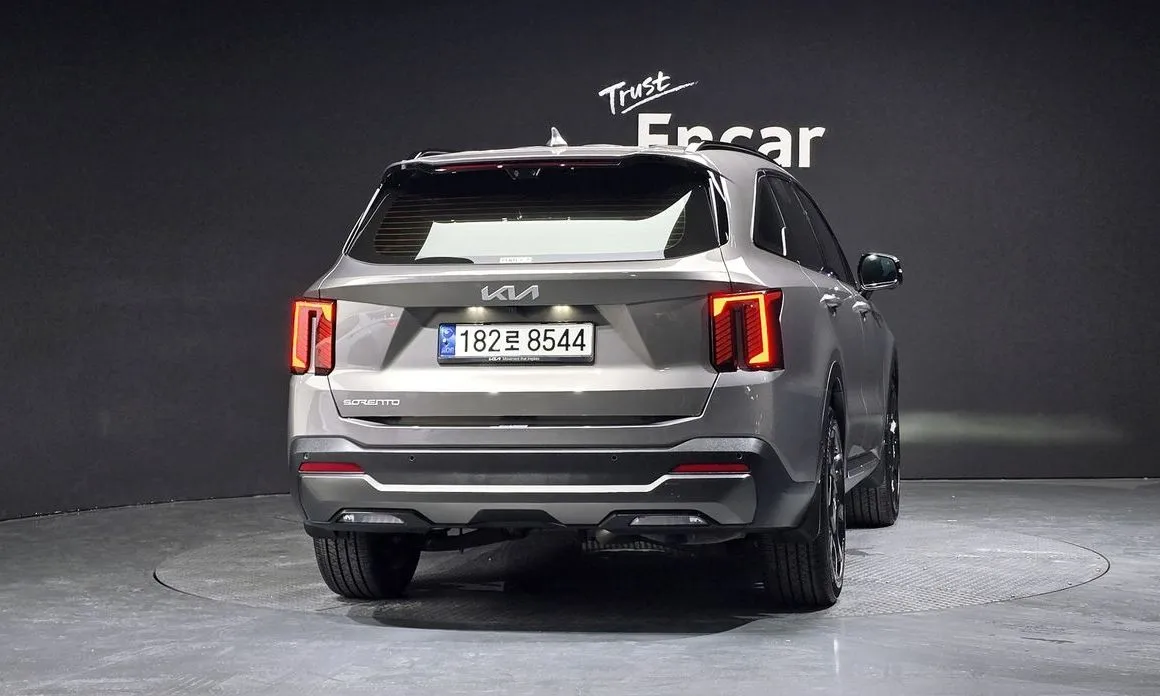 Kia Sorento — фото 3