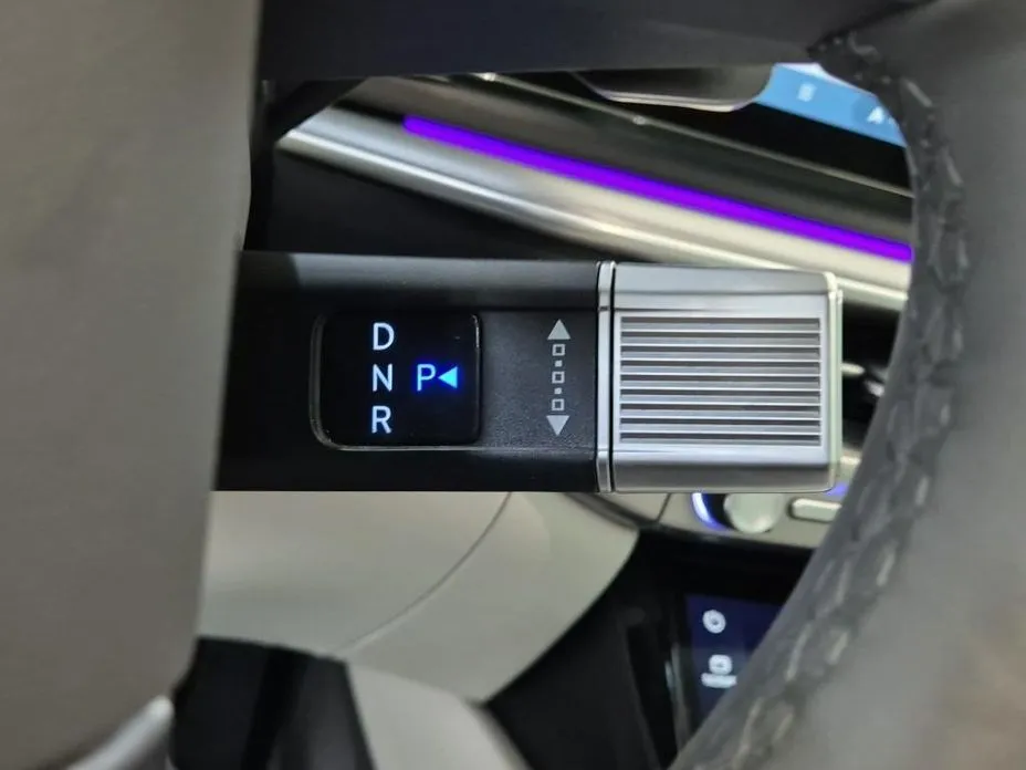 Hyundai Grandeur 2023 из KR, фото 3