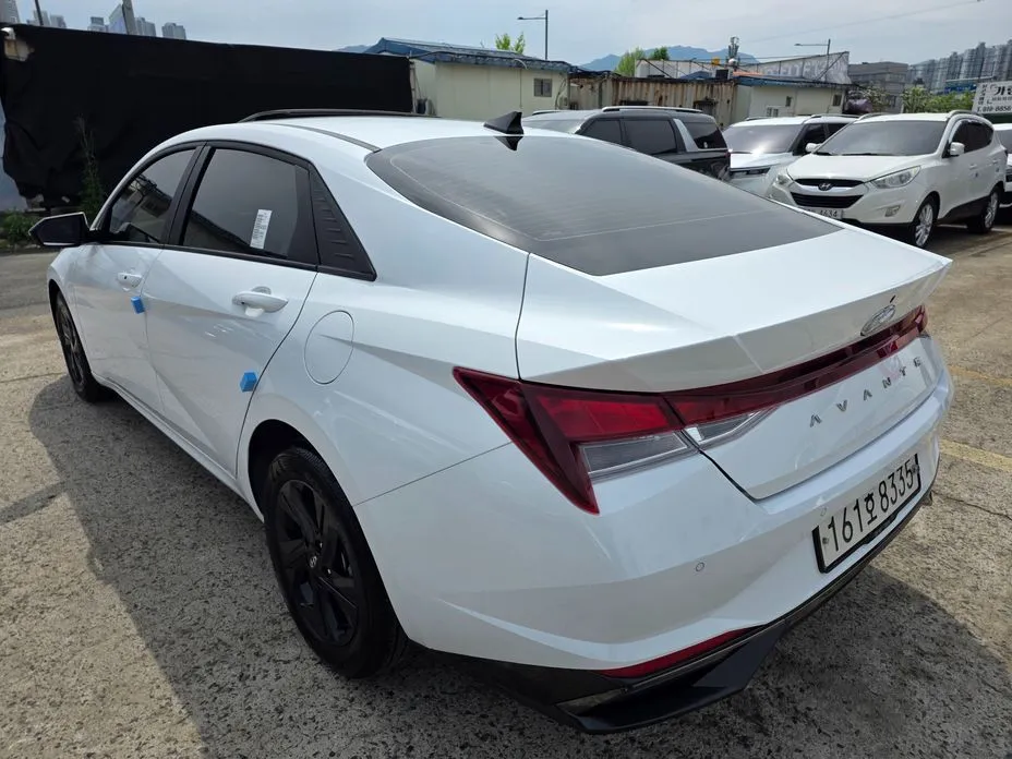 Hyundai AVANTE — фото 2