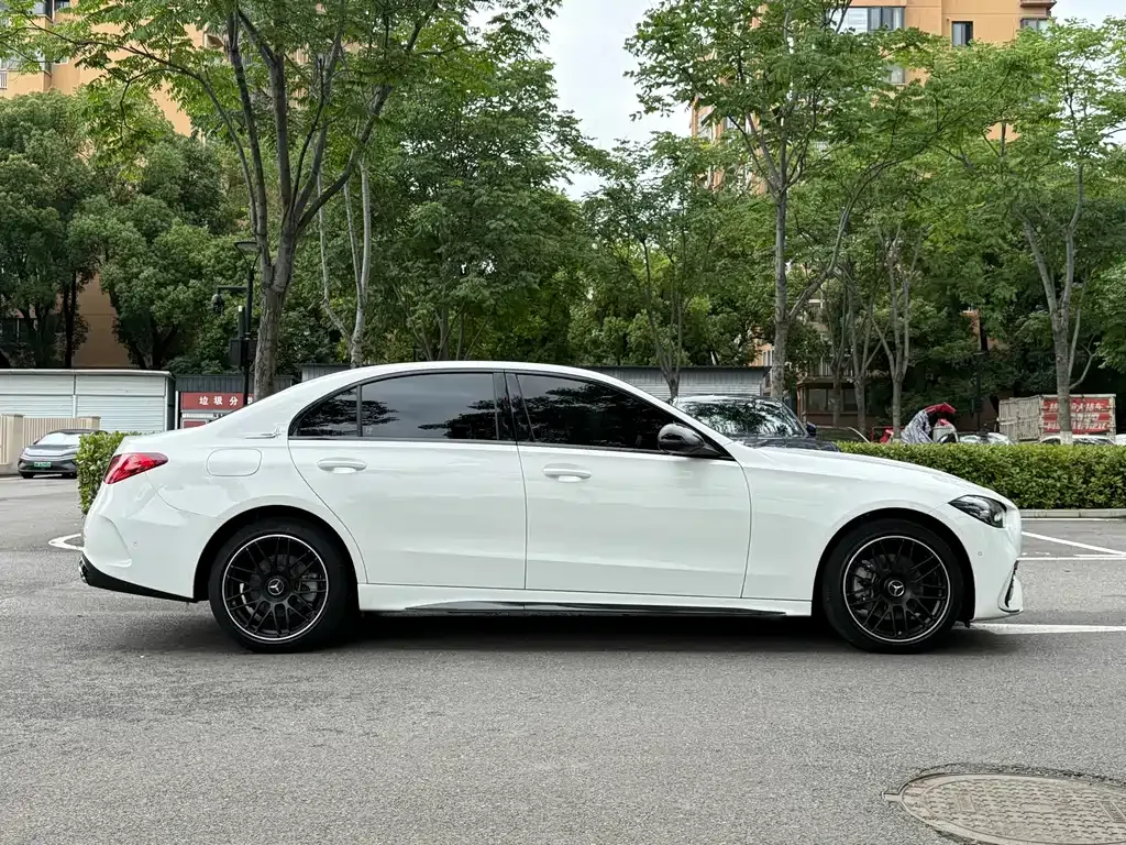 Mercedes-Benz C-Class — фото 8