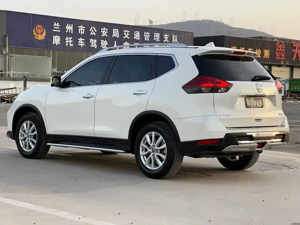 Nissan X-Trail 2024 из CN, фото 7
