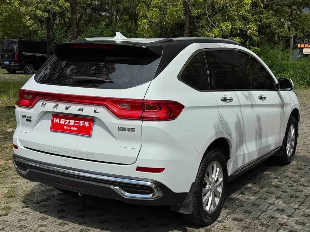 Haval M6 — фото 8