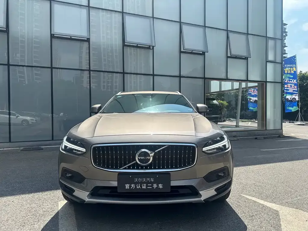 Volvo V90 — фото 6