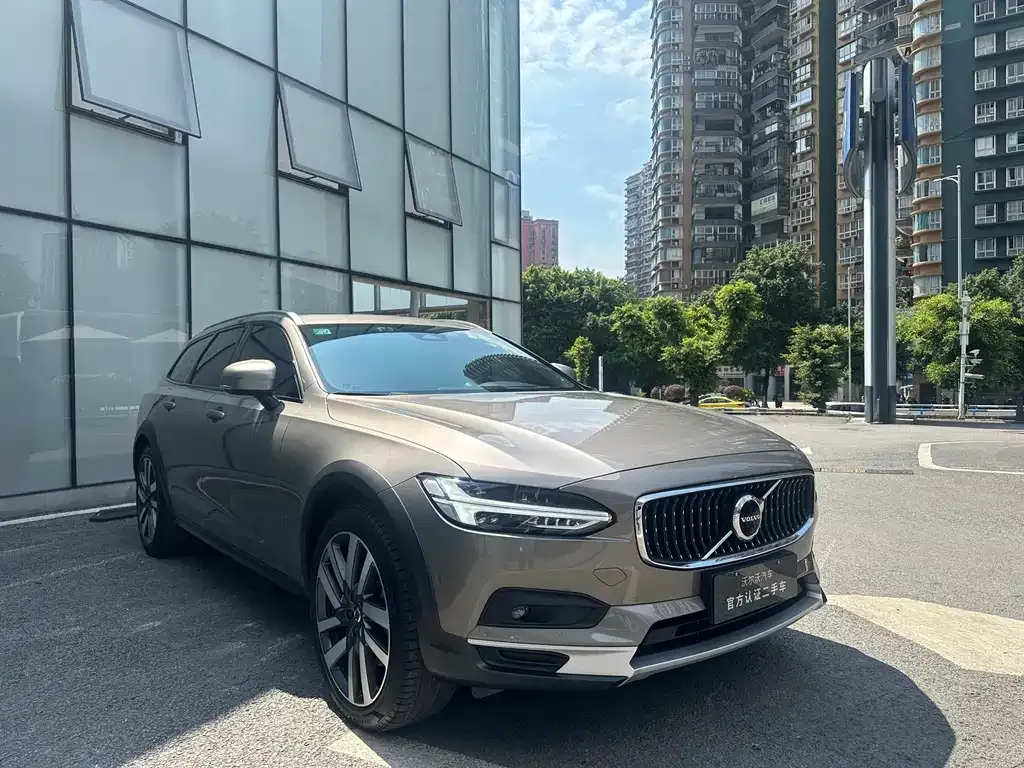 Volvo V90 — фото 4