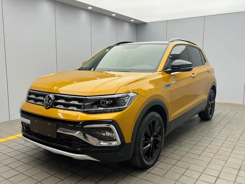 Volkswagen T-Cross — фото 1
