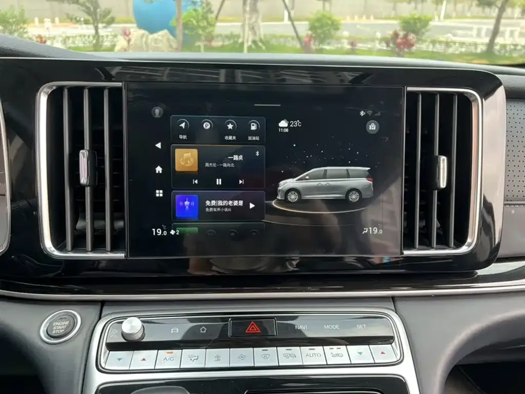GAC Motor Trumpchi M8 — фото 4