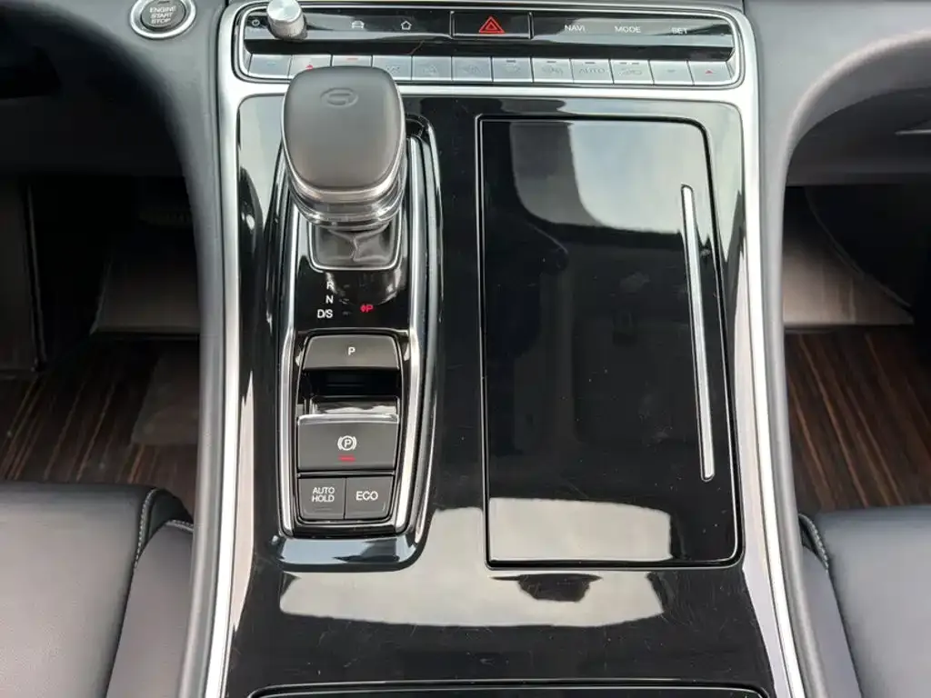 GAC Motor Trumpchi M8 — фото 7