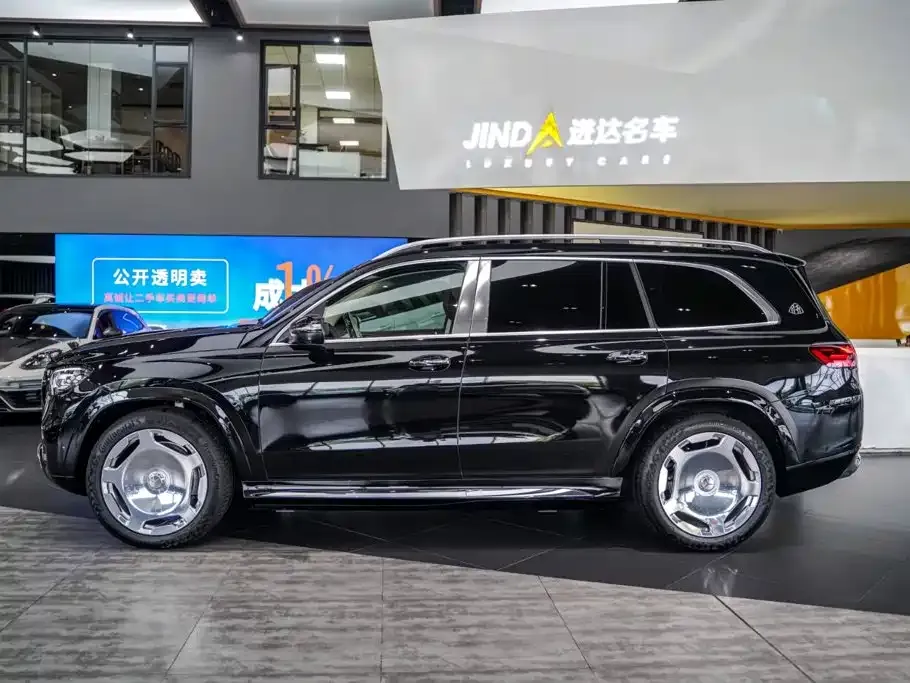 Mercedes-Benz GLS — фото 7