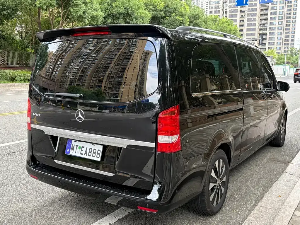 Mercedes-Benz Vito — фото 10