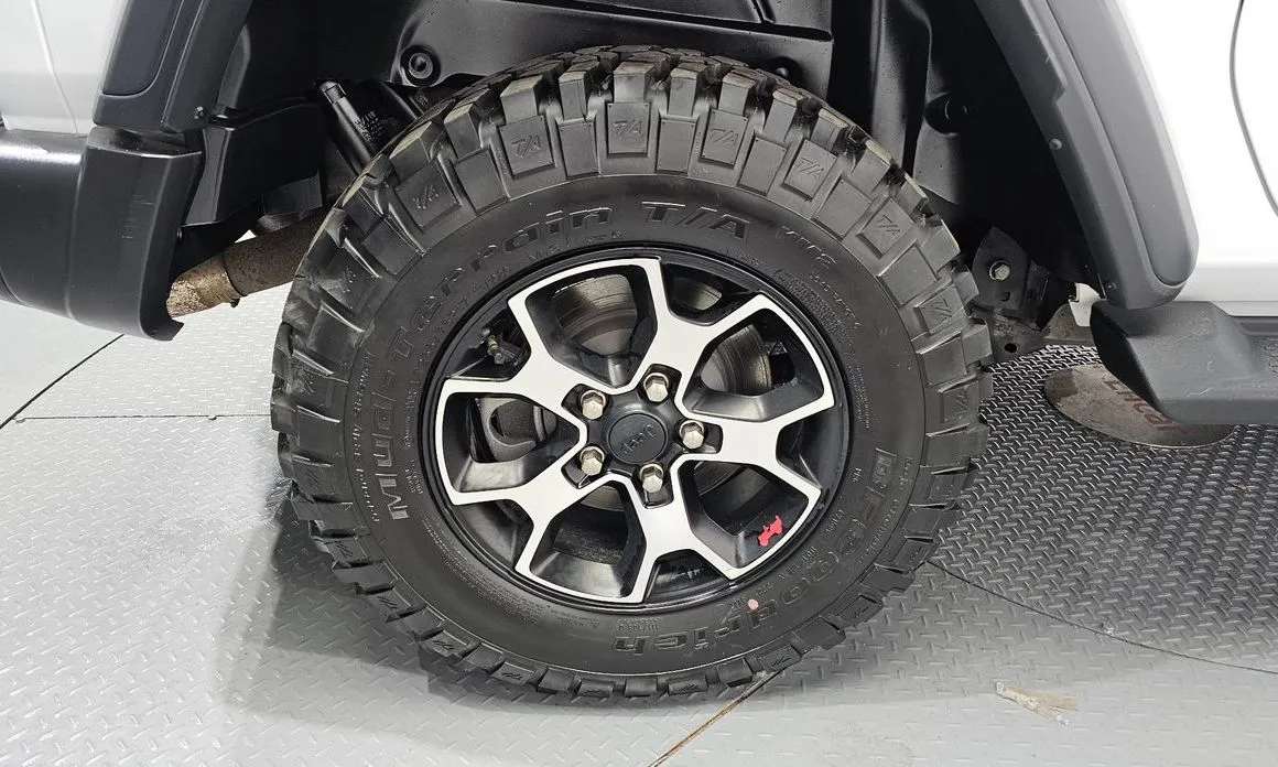 Jeep Wrangler 2023 из KR, фото 4
