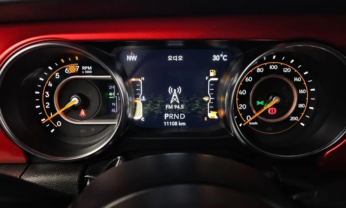 Jeep Wrangler 2023 из KR, фото 9