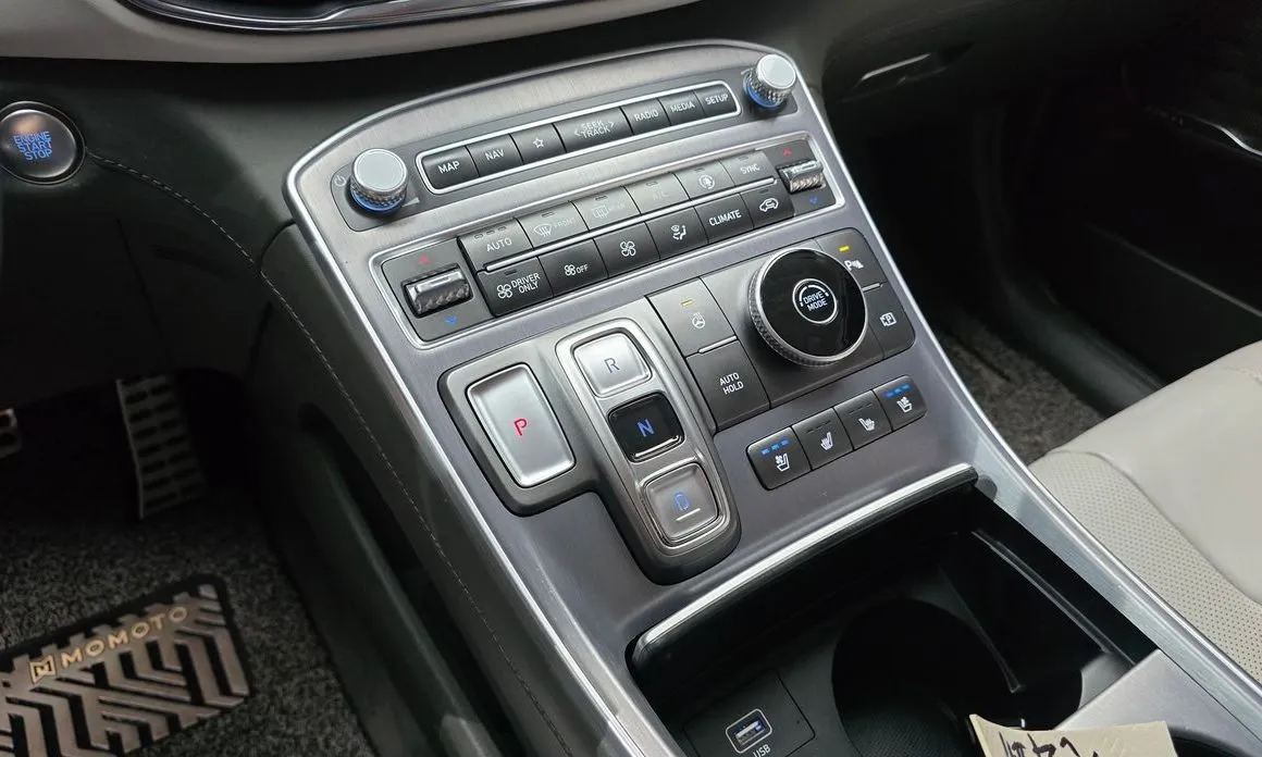 Hyundai Santafe — фото 9