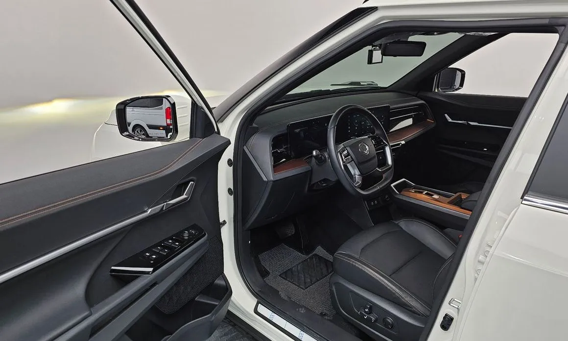 KG Mobility (Ssangyong) Torres — фото 10