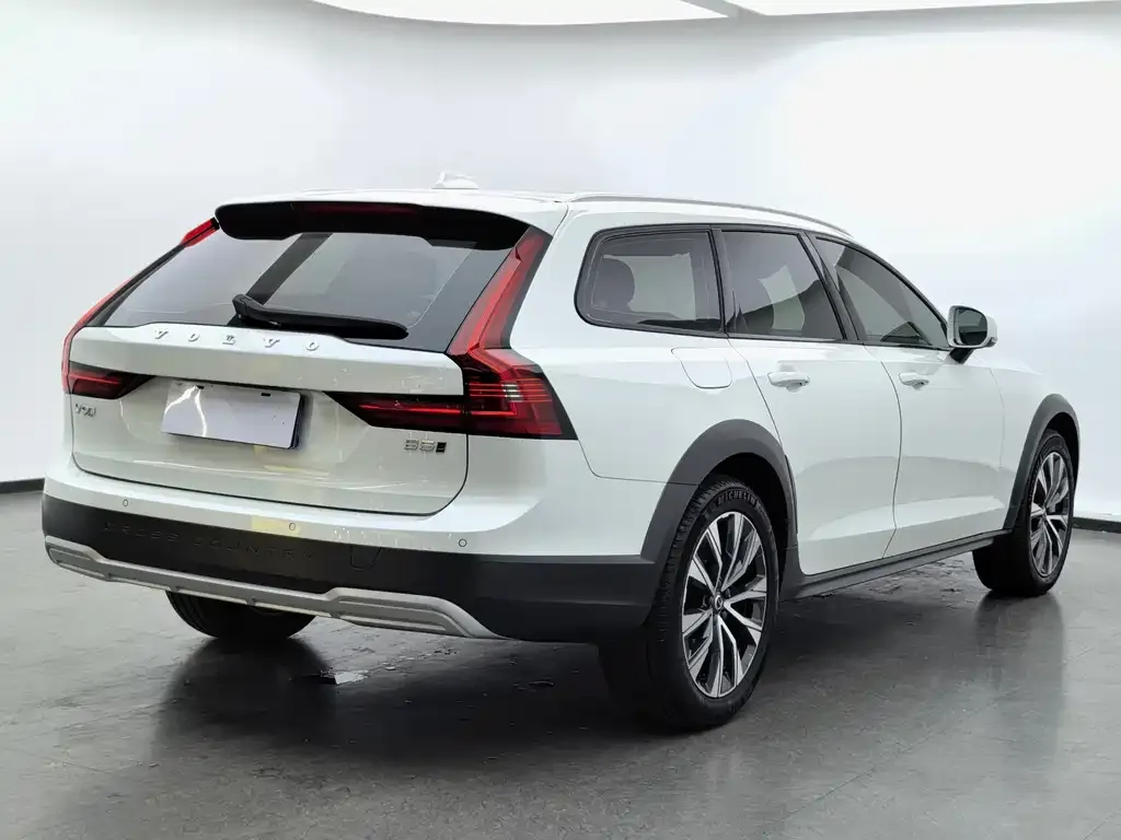 Volvo V90 2021 из CN, фото 8