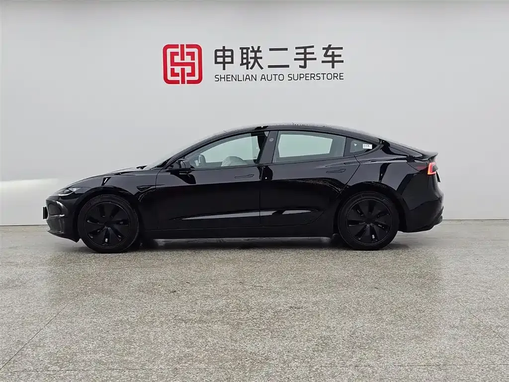 Tesla Model 3 — фото 6