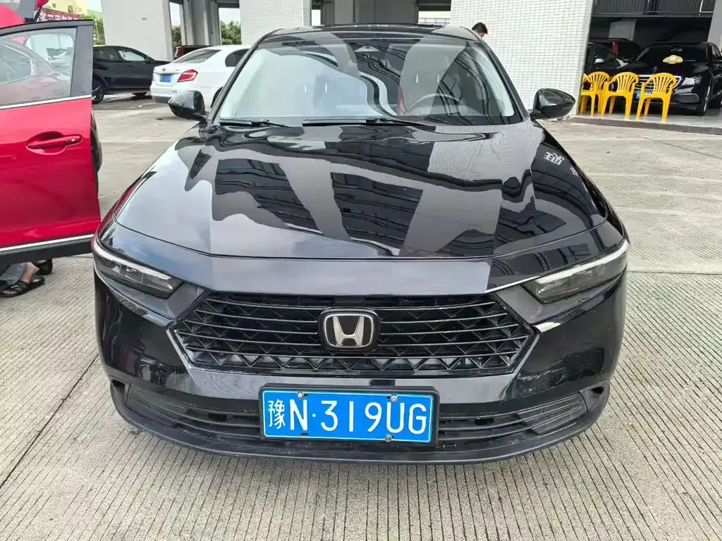 Honda Accord — фото 6
