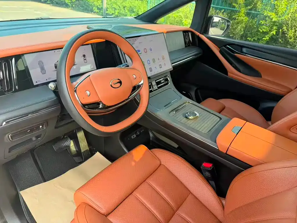 GAC Motor Trumpchi M8 — фото 8