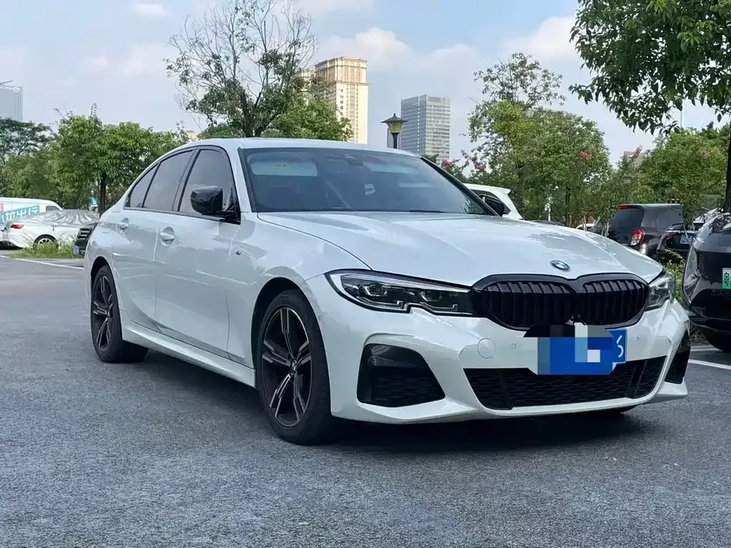 BMW 3 Series — фото 1