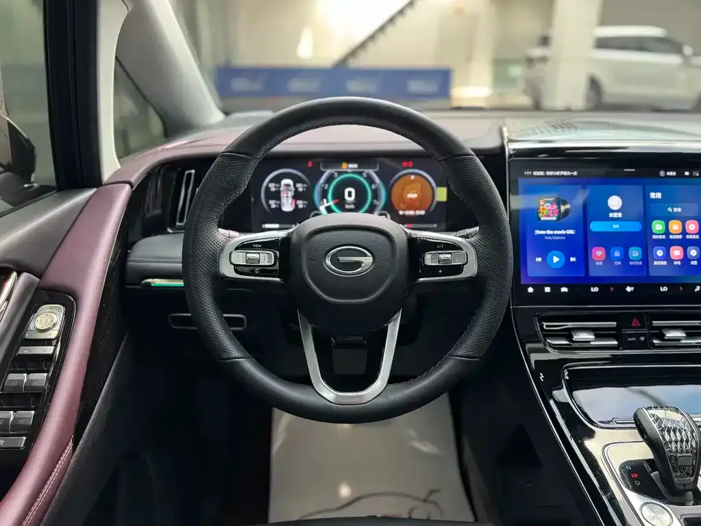 GAC Motor Trumpchi M8 — фото 10