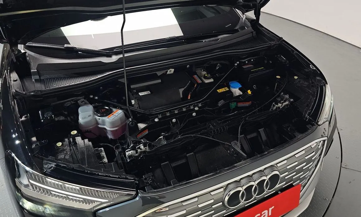 Audi Q4 e-tron 2023 из KR, фото 9