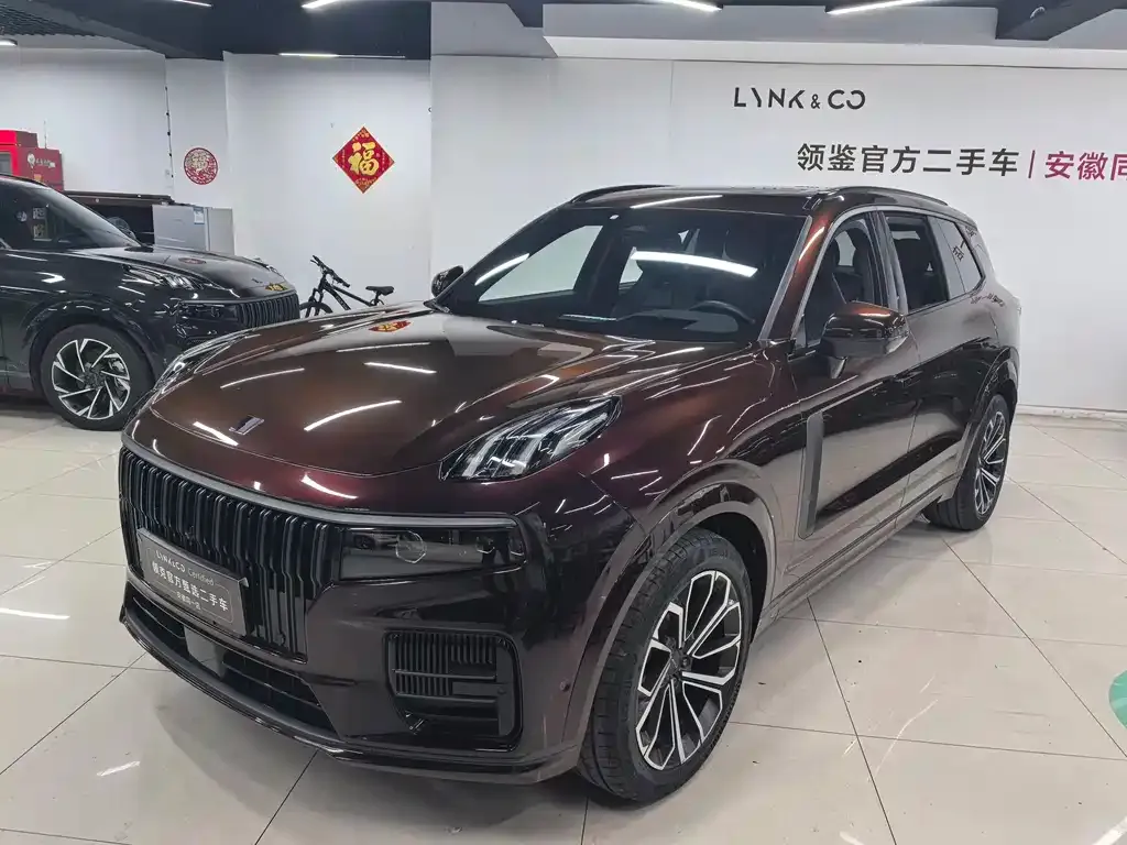 Lynk & Co 09 2023 из CN, фото 10