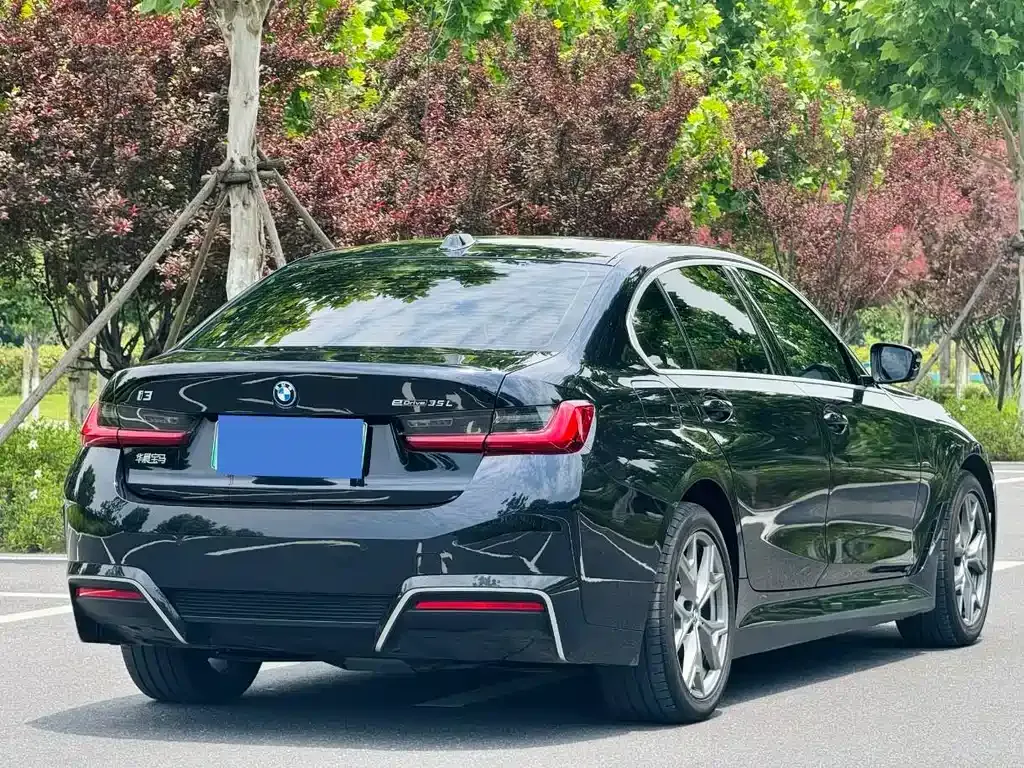 BMW i3 — фото 7
