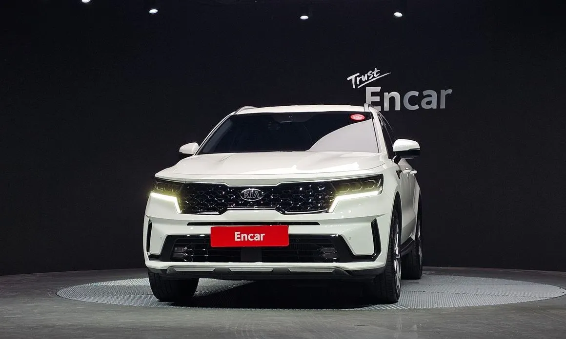 Kia Sorento — фото 4