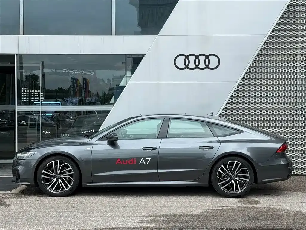 Audi A7 — фото 6