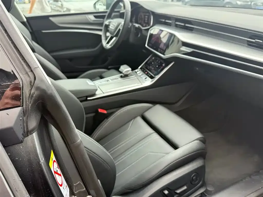 Audi A7 — фото 8
