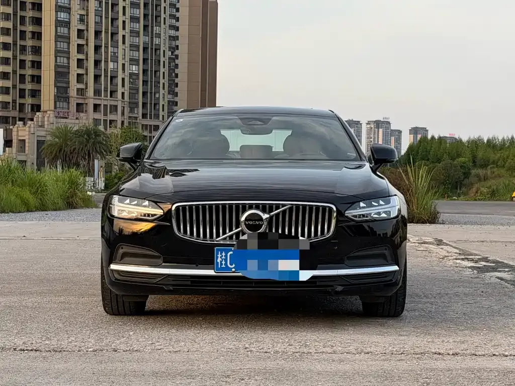 Volvo S90 — фото 5
