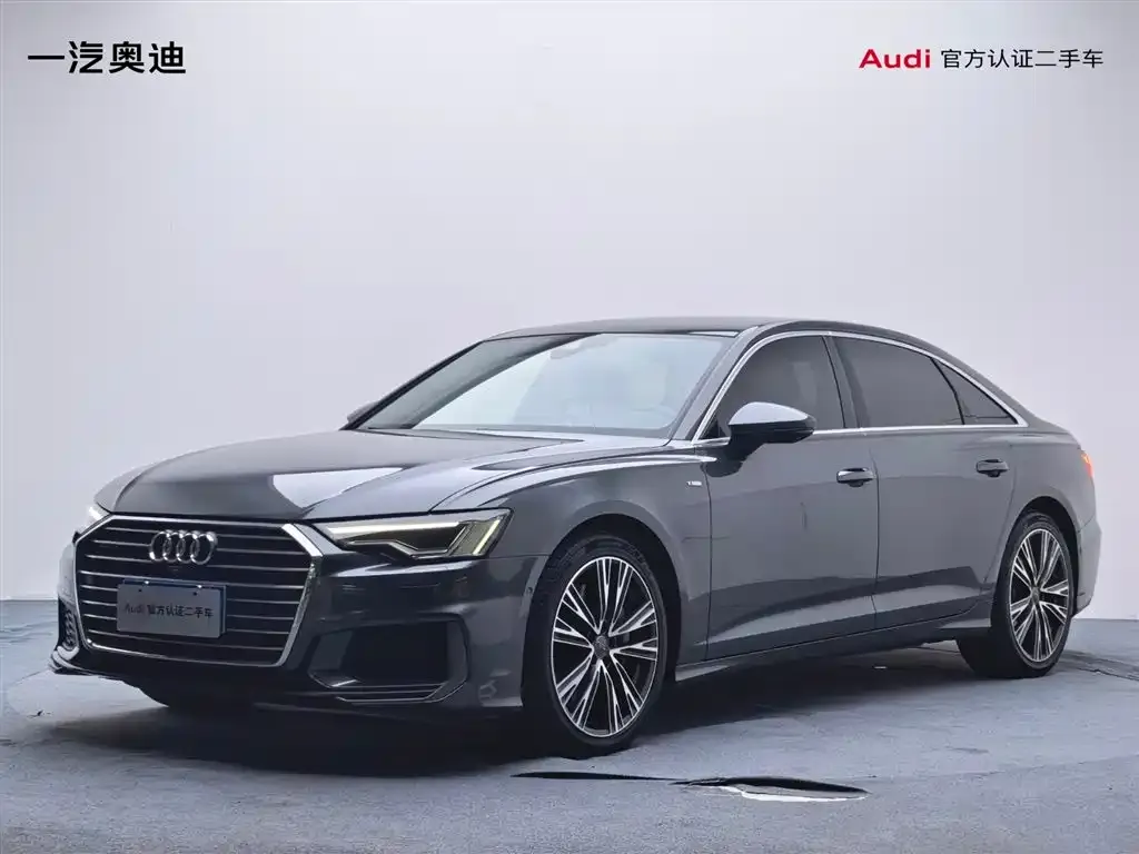 Audi A6L — фото 1