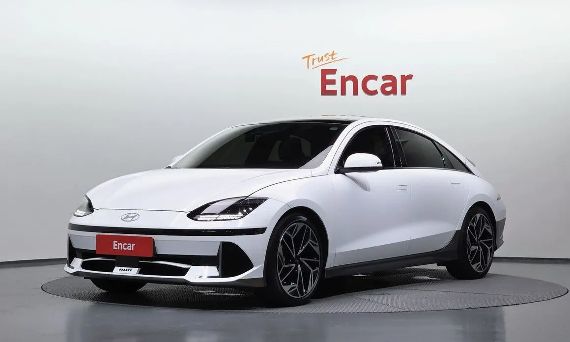 Hyundai Ioniq6 — фото 1