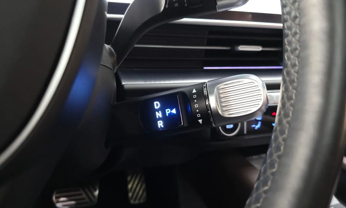 Hyundai Ioniq6 — фото 4