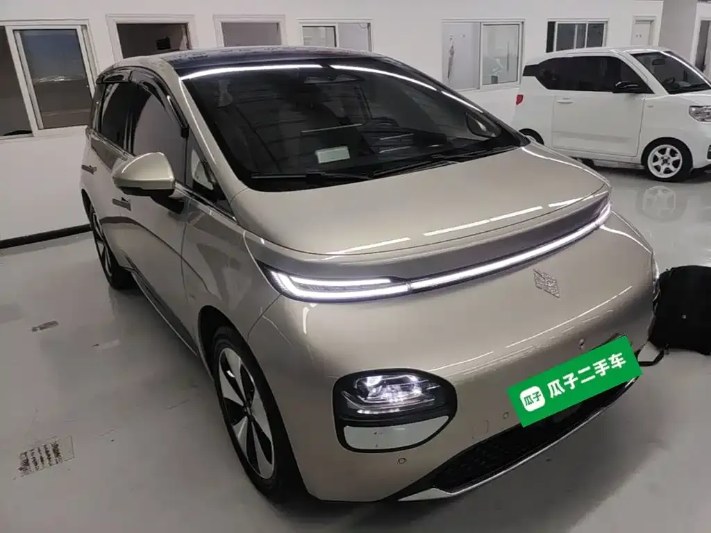 Baojun Yunduo — фото 4