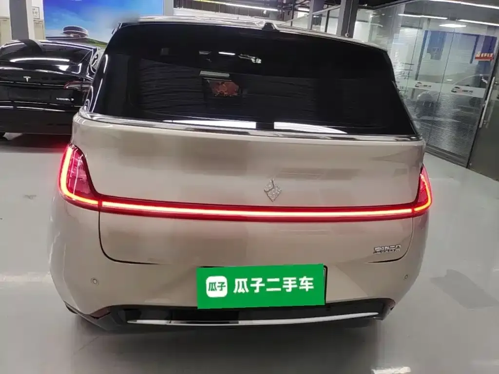Baojun Yunduo — фото 7
