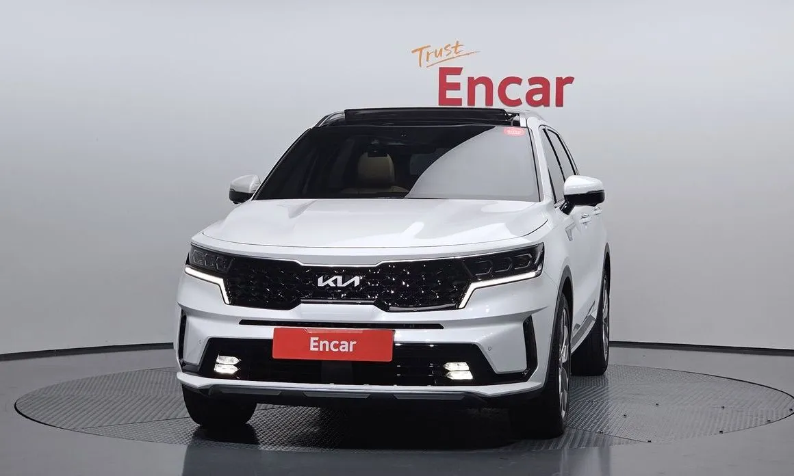 Kia Sorento — фото 6