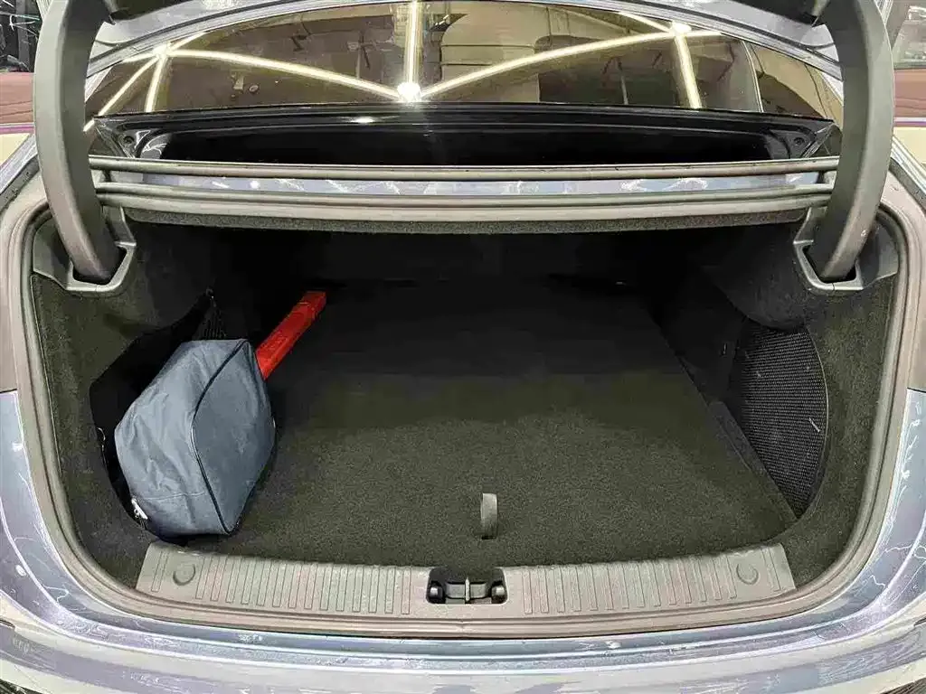 BYD Seal — фото 6